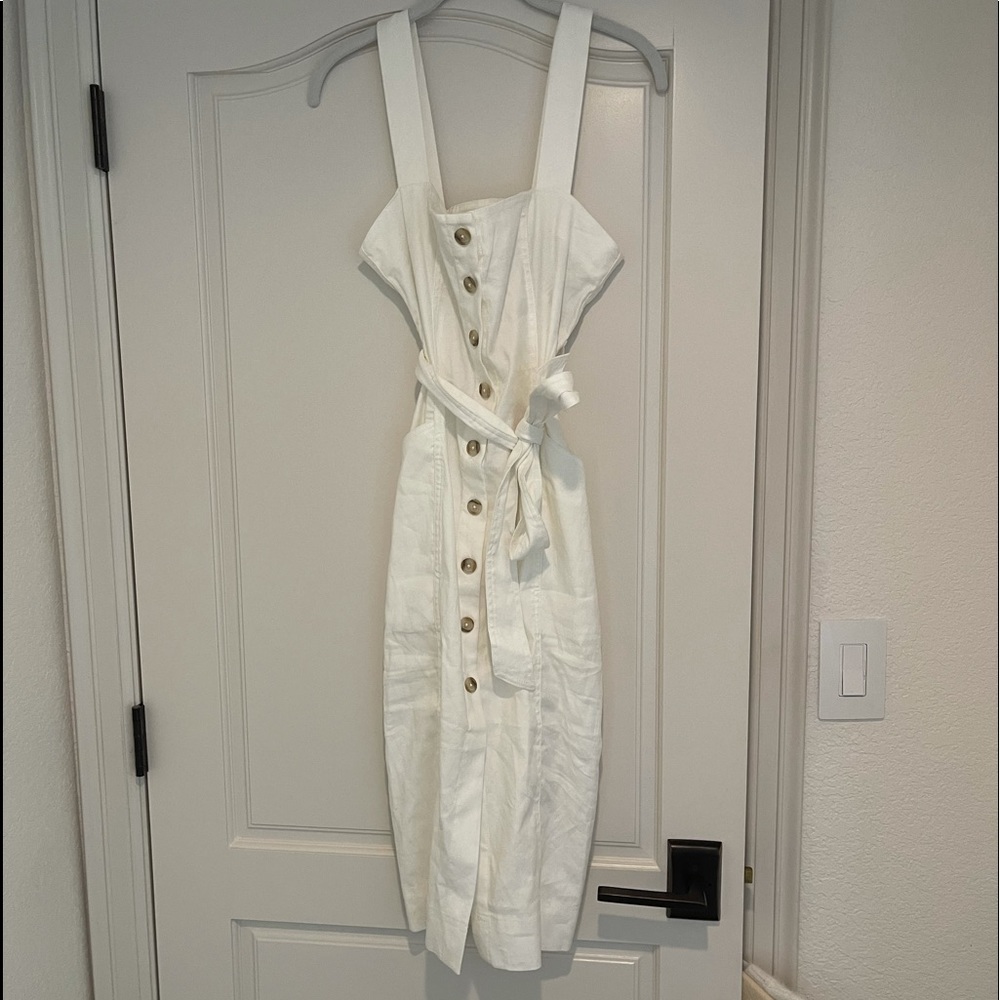 Aritzia white dress